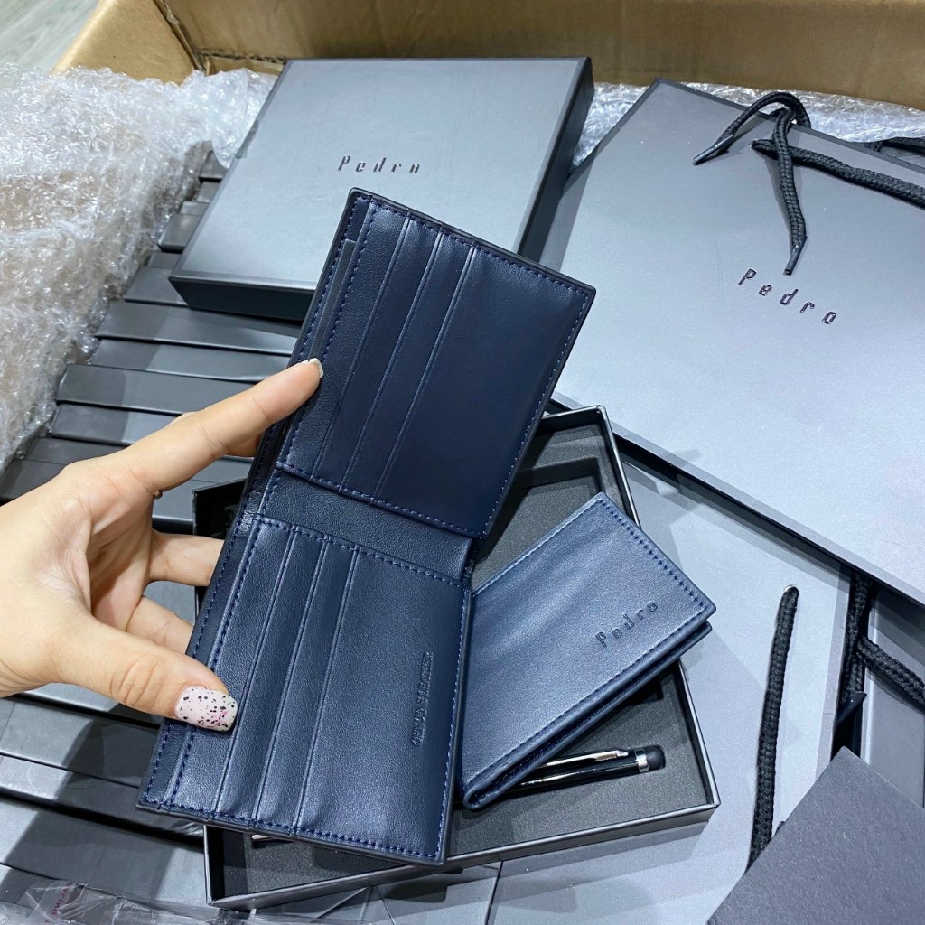 Ví nam pedro mẫu mới kèm bút, móc khóa full túi giấy, box