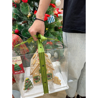 DIY GINGERBREAD HOUSE - Set Tự Trang Trí Nhà Bánh Gừng