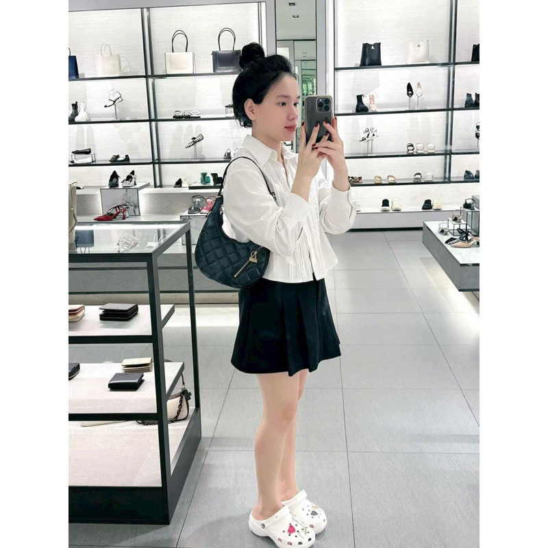 Túi kẹp nách trám khoá chéo mặt trước kèm 2 dây đeo Da PU