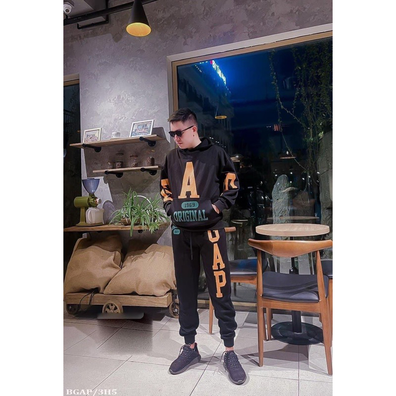 BỘ THỂ THAO CÓ MŨ GAP BẢN 2023