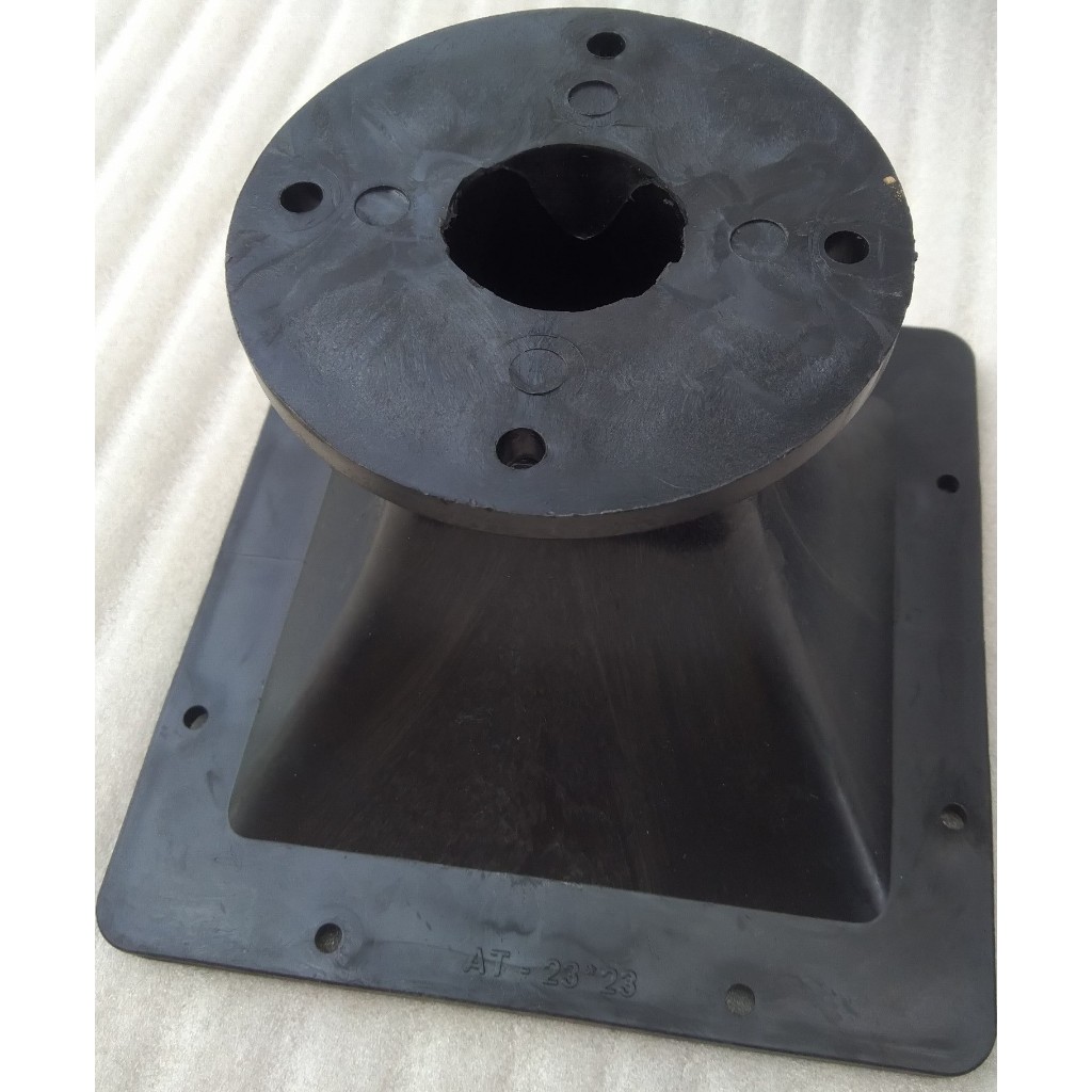 Giá 2 Cái Họng Trép Kèn Phễu Loa 23 x 23cm - Treble 750, 850