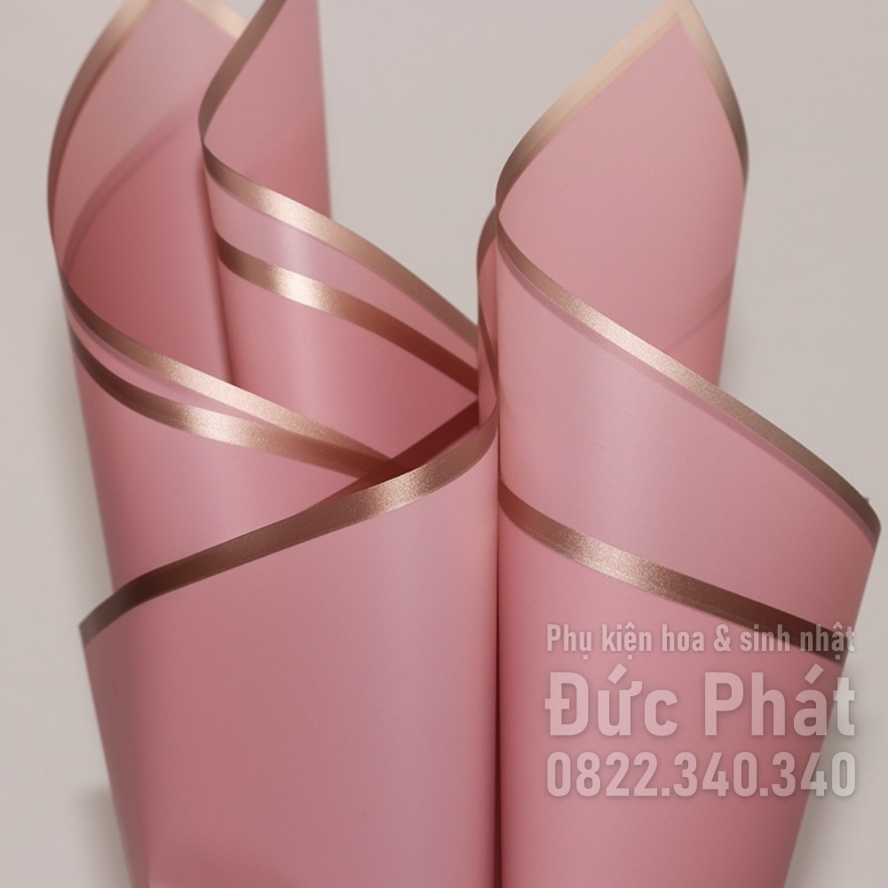 Giấy gói hoa bóng mờ viền vàng đồng xấp 20 tờ