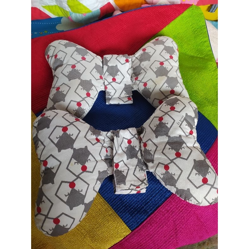 Thanh lý gối lót xe đẩy cho bé