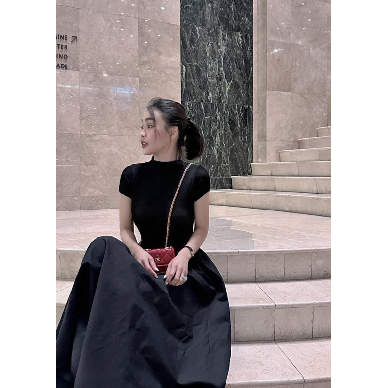 Đầm xoè dài cộc tay áo nhúng mềm mại chân váy thô bồng tôn dáng