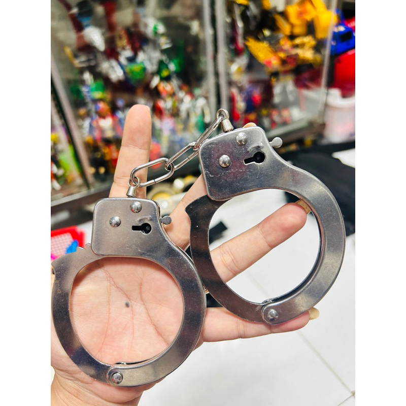 Đồ chơi Cosplay 1:1 Còng Inox