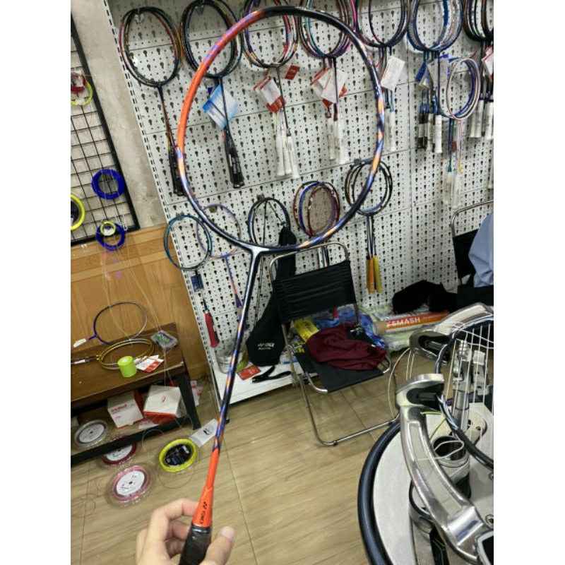 Vợt cầu lông Yonex Astrox 77 Pro