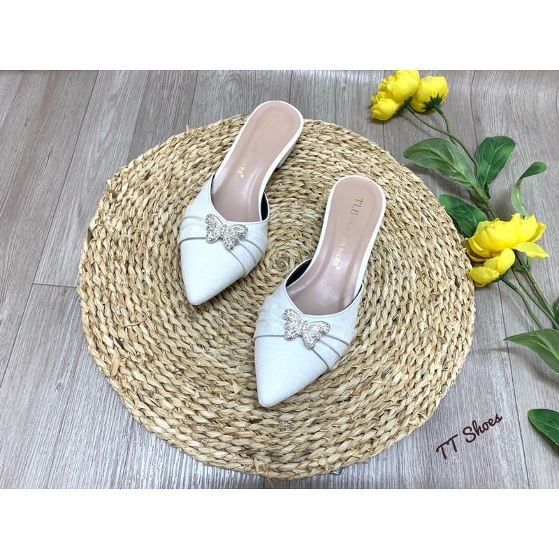 Giày sục nữ 2cm kim tuyến khoá giữa mũi nhọn êm chân baokbuomkt