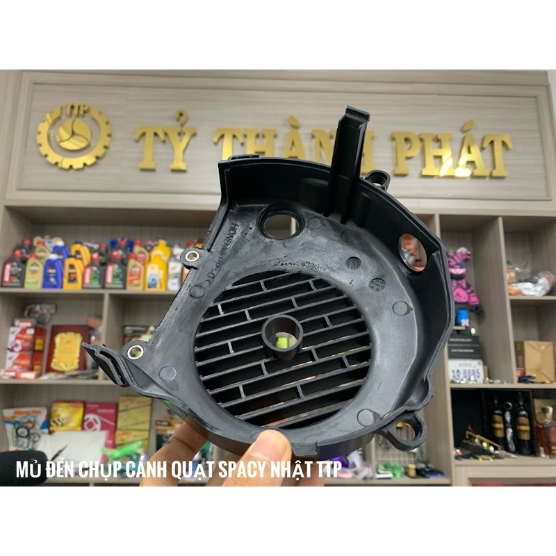 Mủ đen chụp cánh quạt Spacy nhật tốt