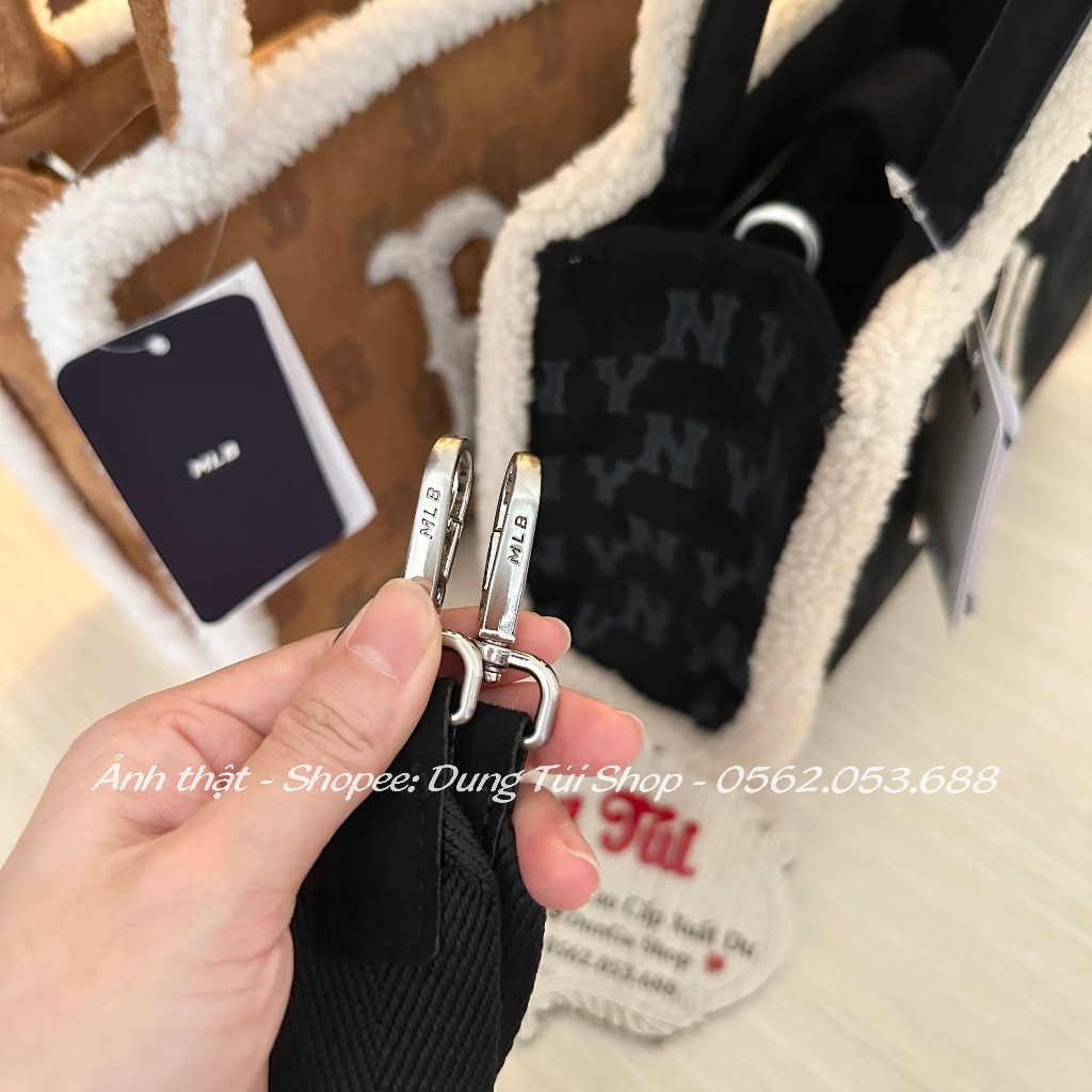 Túi nữ NY quai xách +dây đeo chéo size 25 chất căng dày dặn ngăn rộng viền phối lông siêu xinh