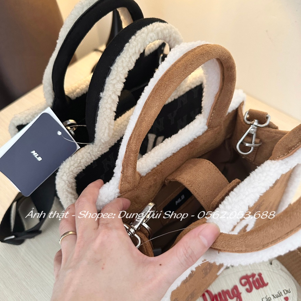 Túi nữ NY quai xách +dây đeo chéo size 25 chất căng dày dặn ngăn rộng viền phối lông siêu xinh