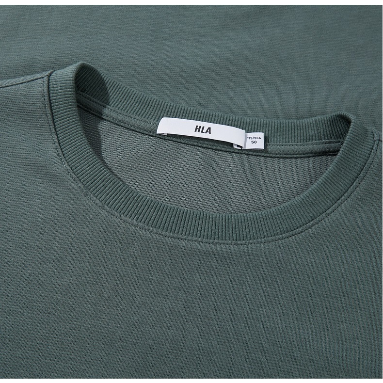 HLA - Áo thun nam dài tay mềm mịn cổ tròn phối chữ thêu Round neck deep green long sleeves top