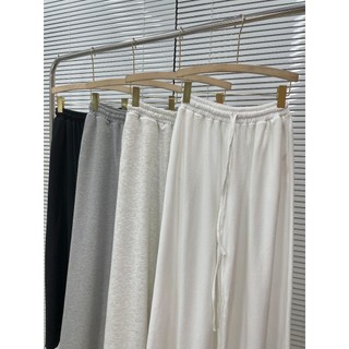 𝐋𝐘𝐂𝐇𝐄𝐍- Quần nỉ ống rộng (Juhi Pant)