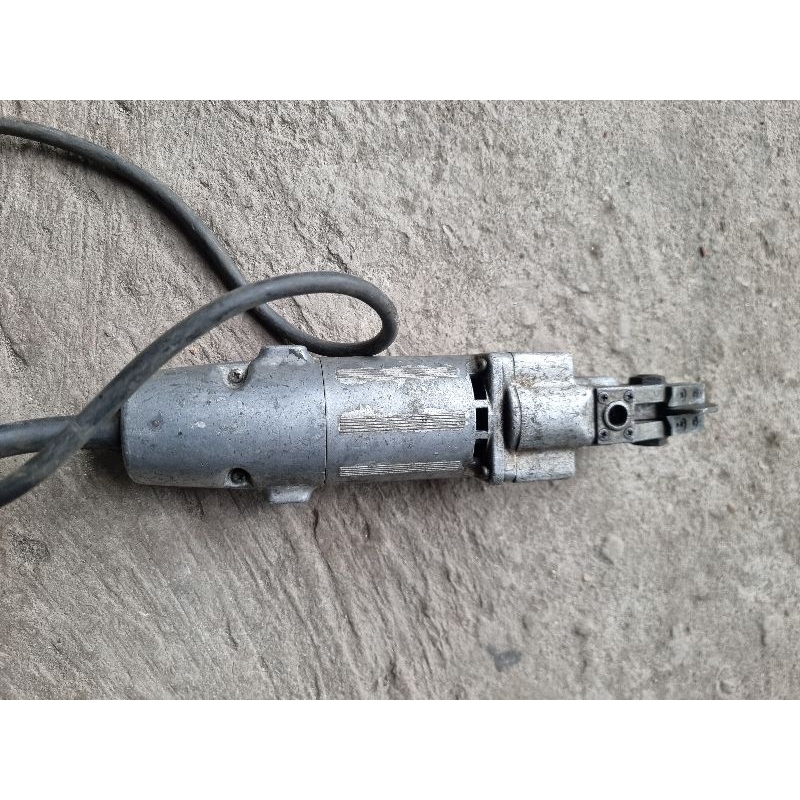 Máy cắt tôn mỏng hàng nhật bãi điện 100v