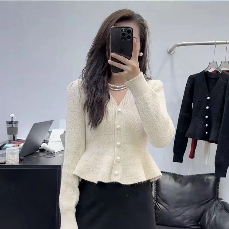 Áo len peplum cúc ngọc ALW2430