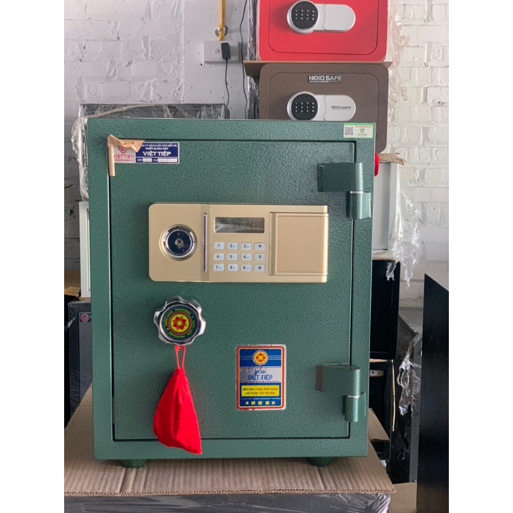 Két Sắt Việt Tiệp VE61 Điện Tử Full Xanh <50KG>