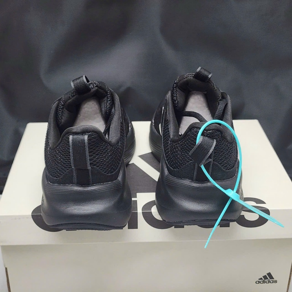 - Giày Thể Thao Nam Aphabounce Bản Mới Nhất 2024 - Giày Sneaker 2024