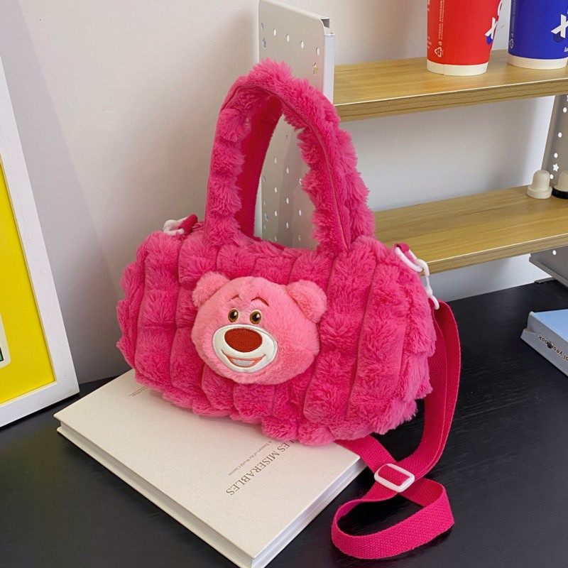 Túi Đeo Chéo Hình Gấu Dâu Tây Nhồi Bông Đáng Yêu