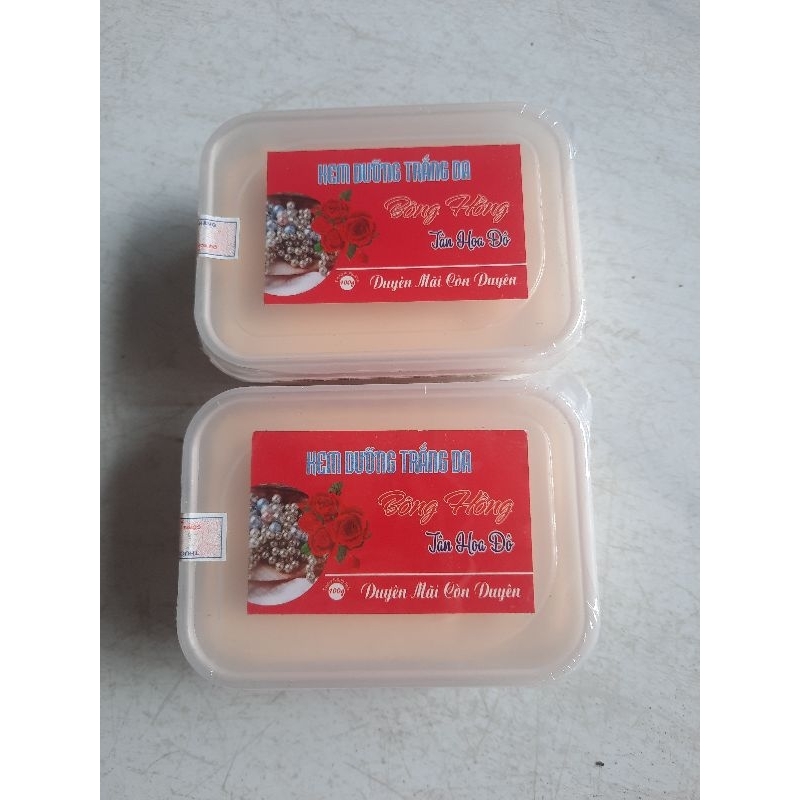 kem trắng da bông hồng vuông THĐ