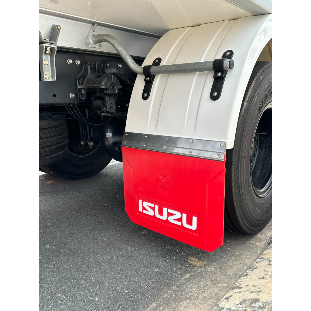 Tấm chắn bùn xe tải ISUZU - ĐỎ- (W520 x H370)