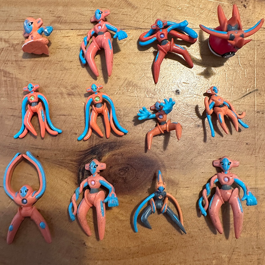 Mô hình nhân vật Pokemon - Deoxys