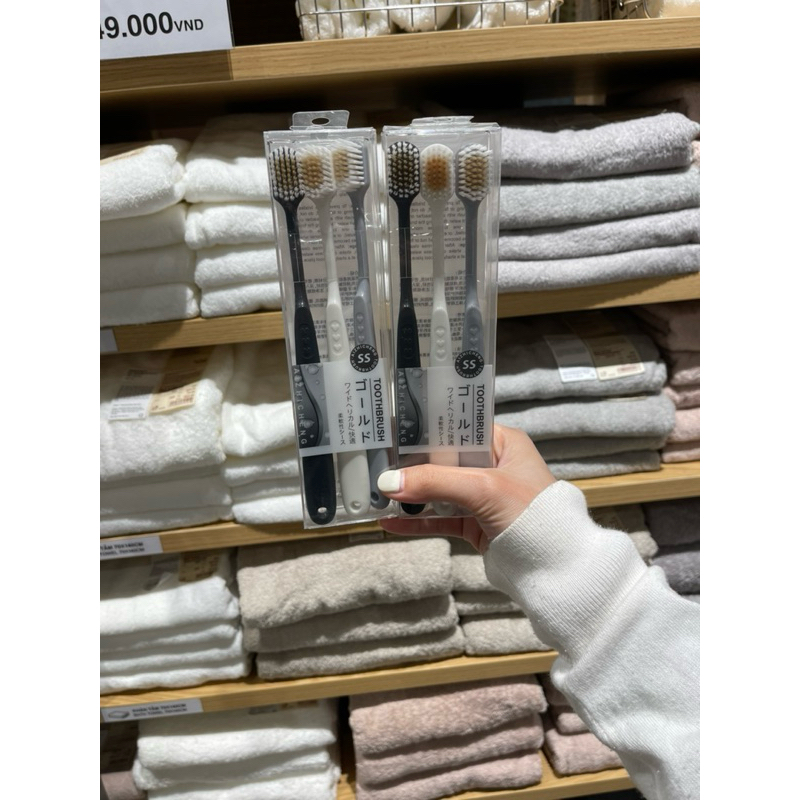 Set 3 chiếc bàn chải đánh răng RAOYI -Nhật Bản dùng siêu thích.Mềm mại không bị đau lợi chảy máu chân răng.