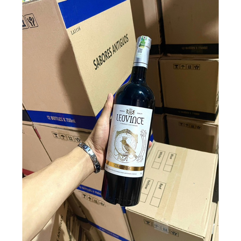 Chai Vang Đà Lạt QUEEN 12.5% 750ml -GÓI QUÀ TẾT ĐẸP