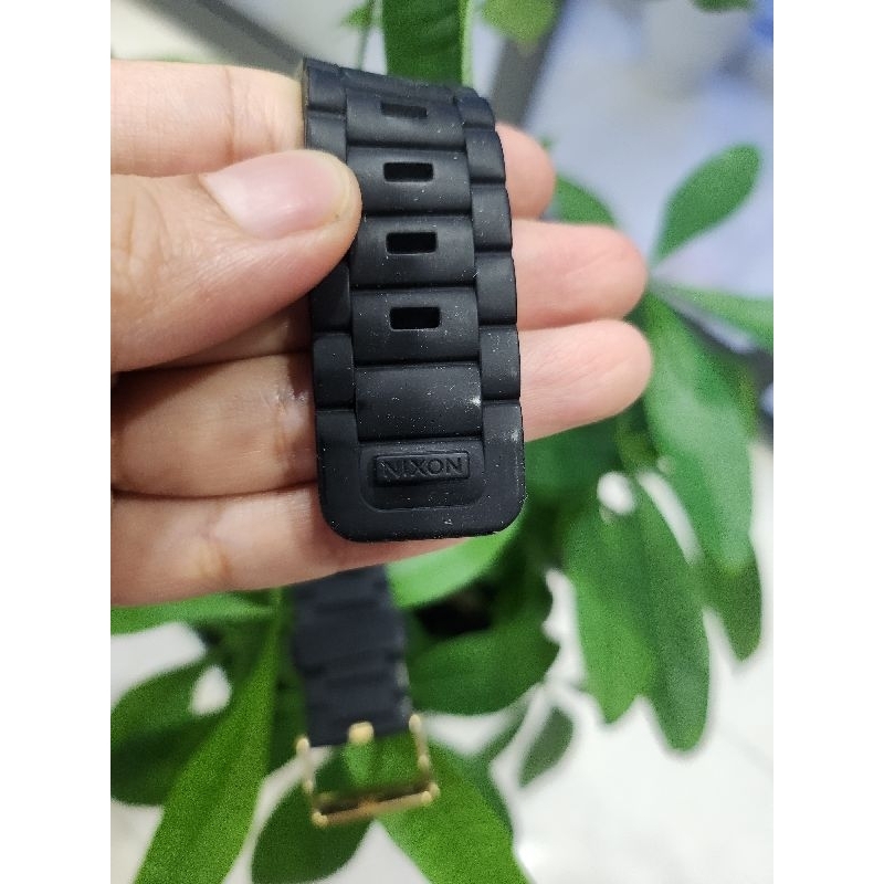 ĐỒNG HỒ SI NHẬT CHÍNH HÃNG DÂY CAO SU DÀNH CHO NAM - THUƠNG HIỆU NIXON