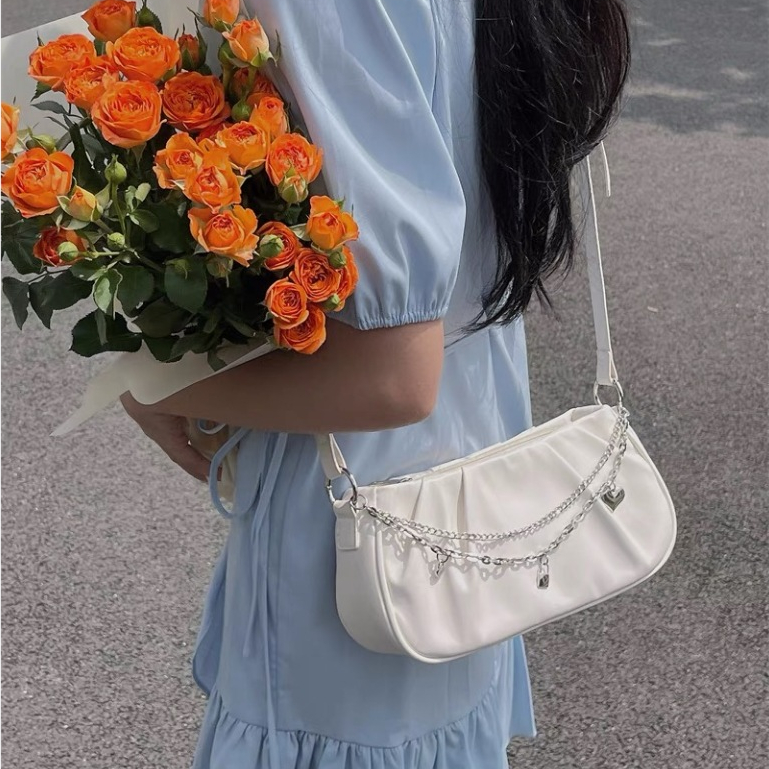 Faya - Túi xách kẹp nách T2091 da nhún phối dây charm tim