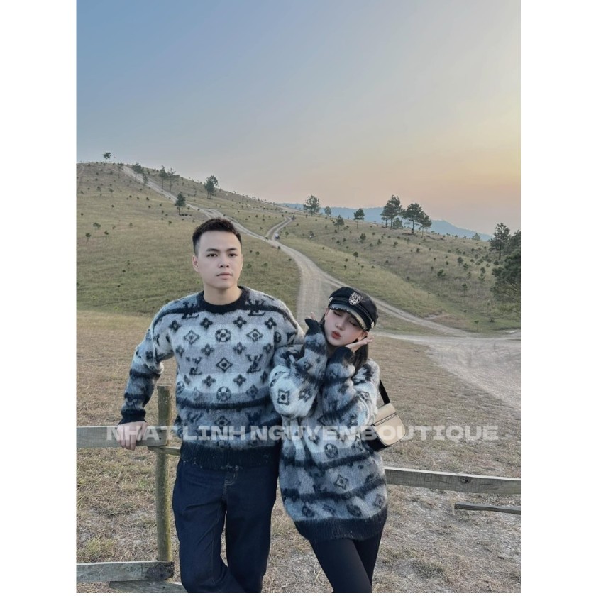 Áo Len LV Nam Nữ Cổ Bo Tròn Hàng Quảng Châu Cao Cấp-Áo Len Nam Nữ Hàng Đẹp Chuẩn Form Nam Nữ