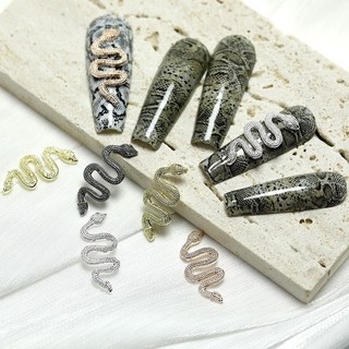 Charm rắn kim loại trang trí móng tay nail có 4 màu