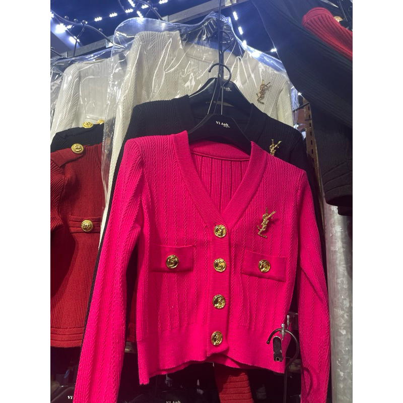 LEN cổ v cúc đồng KÈM TAG siêu  xinh hàng l1 dành cho nữ VANDUONGshop