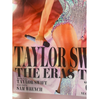 Taylor Swift Eras Tour - HOẢ TỐC