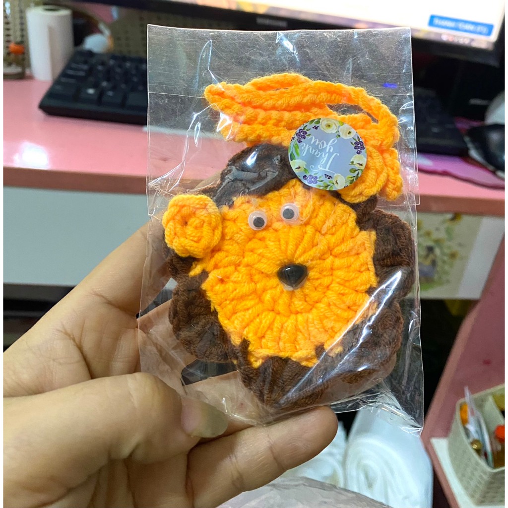 Túi đựng tỏi cho bé móc vải len, có dây đeo