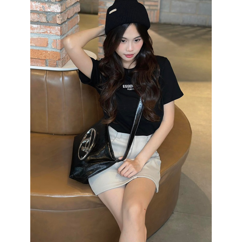 Áo thun - 706/7 - in chữ ESSENTIALS