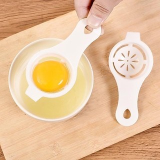 Dụng cụ tách lòng đỏ trứng lúa mạch tiện lợi