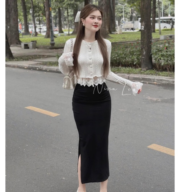 Áo len trắng bèo kèm chân váy đen bút chì sang chảnh