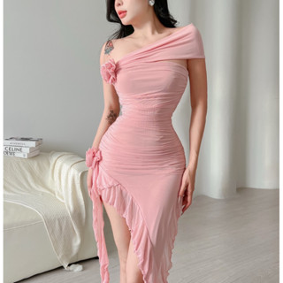 Đầm Trễ Vai Tua Rua Layer Đính Hoa Ôm Body Sexy D2T OFFICIAL