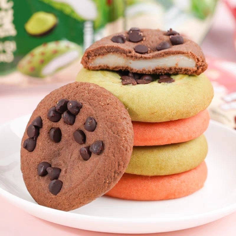 Một cái bánh quy Socola Chip nhân mochi hot hit | Ăn vặt ngon rẻ Tano
