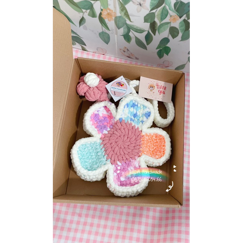 TÚI HOA LEN 5 cánh sắc màu, túi len handmade BLOOMBAG, ib shop để lựa thêm màu