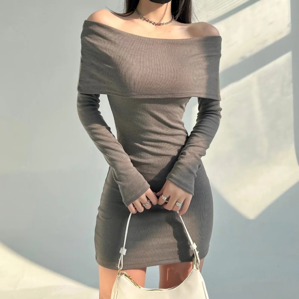 Đầm ôm body nữ trễ vai tay dài thời trang quyến rũ cho nữ tont màu đỏ đen dành cho mùa Noel , Tết- D09