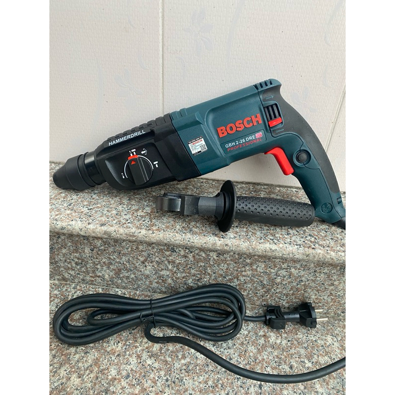 Hàng công ty vỡ vỏ - xả kho thu hồi vốn - khoan đục bê tông 2-26 bossch - 800w