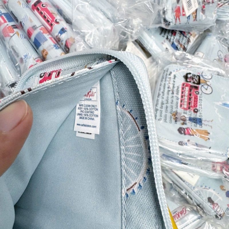 VÍ NGẮN CATH KIDSTON London