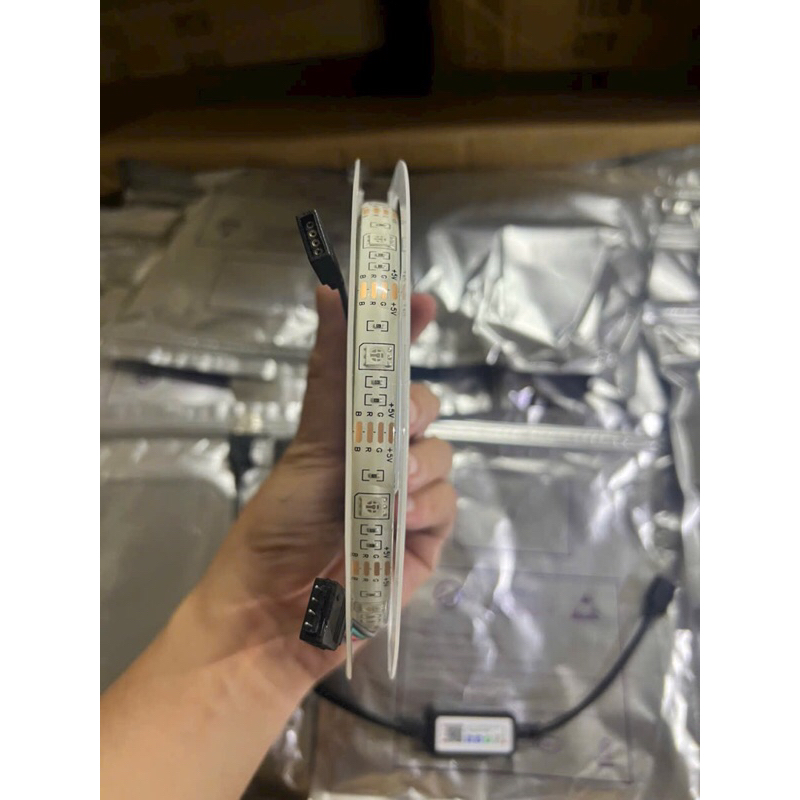 5 Mét Đèn Led Dây RGB 12v 5050 Bọc Silicon Kèm Điều Khiển