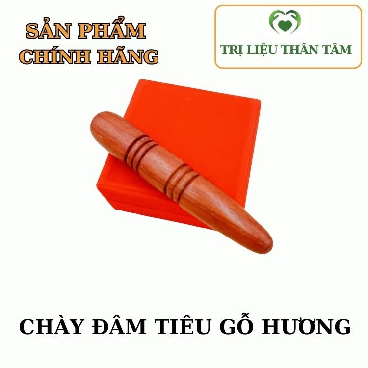 Dụng cụ day ấn huyệt chày đâm tiêu hình viên đạn bằng gỗ thơm bách xanh