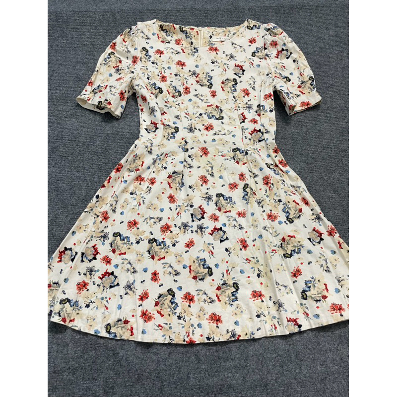 Đầm hoa tiểu thư dáng xoè chất dày dặn mới 90% - thanh lý pass váy 2hand