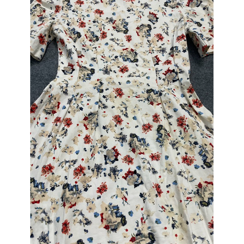 Đầm hoa tiểu thư dáng xoè chất dày dặn mới 90% - thanh lý pass váy 2hand