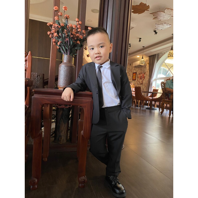 Áo Vest Đen Ngầu Cưng cho bé trai mặc thôi nôi