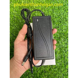 Nguồn điện tử SUCOM 12V-5A ( Có đèn báo )