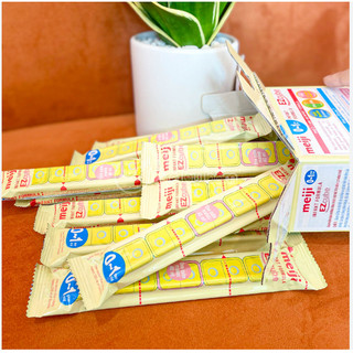 Sữa Meiji thanh nhập khẩu(bán lẻ)