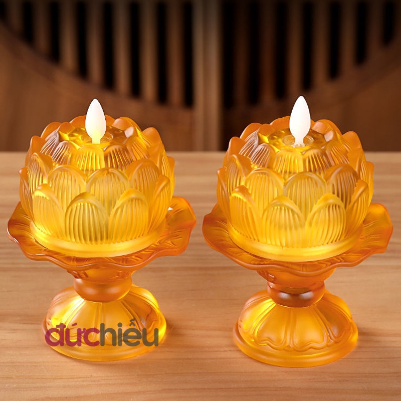 Đèn hoa sen lưu ly thủy tinh dùng pin để bàn thờ tim lắc lung linh như thật, đèn thờ cúng dùng pin - Đức Hiếu Shop